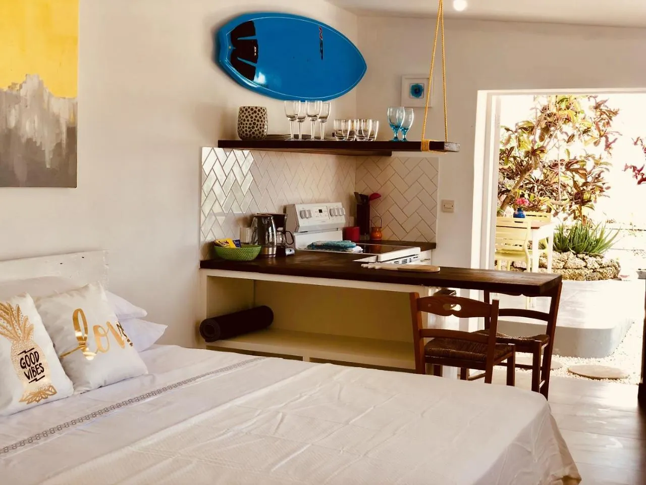 Saltlife Apartments, Hastings Bridgetown Apartment